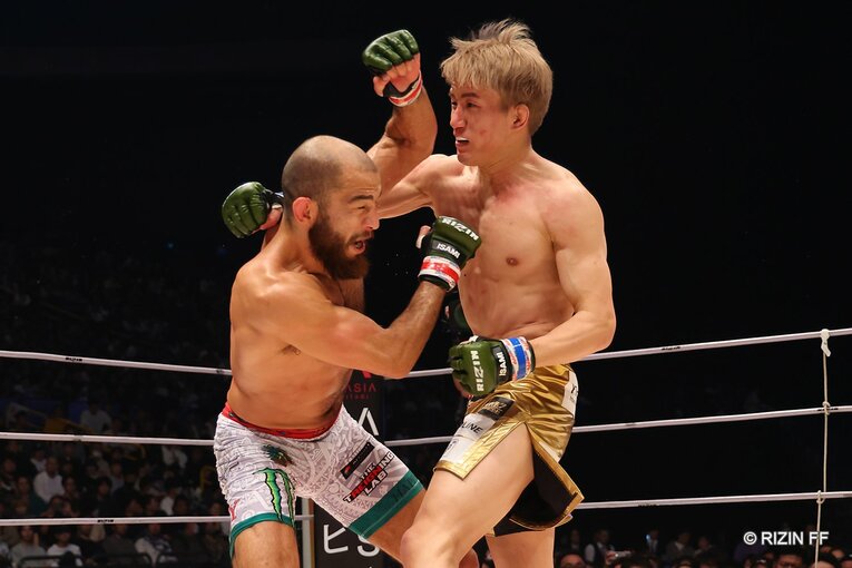 朝倉海vsフアン・アーチュレッタ　©RIZIN FF