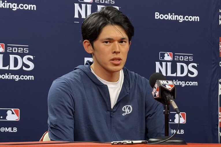 【“テレビに映らない”大谷取材写真】会見での佐々木朗希…写真はまだまだ続きます　©Naoyuki Yanagihara