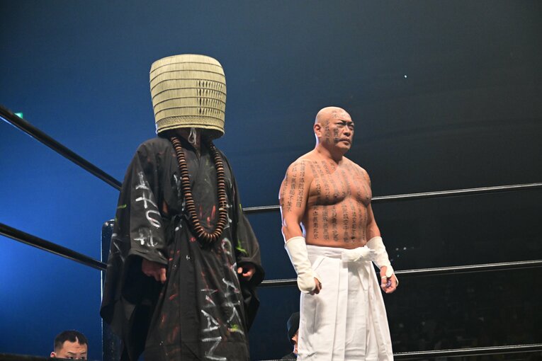 「お前、あの騒動があったのによく来たな」“今のプロレス批判”で炎上した前田日明に、ウナギ・サヤカがモノ申した真意「ぶん殴られようが…」(46)