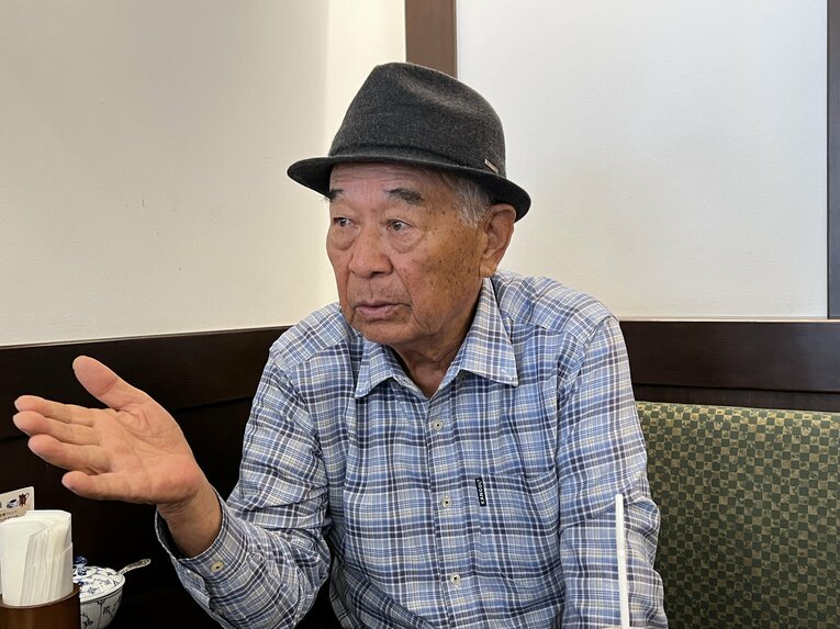 岡田の早稲田時代の恩師・石山さん　©Takeshi Shimizu