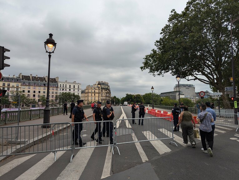開会式当日のパリ市内　©Yu Saito