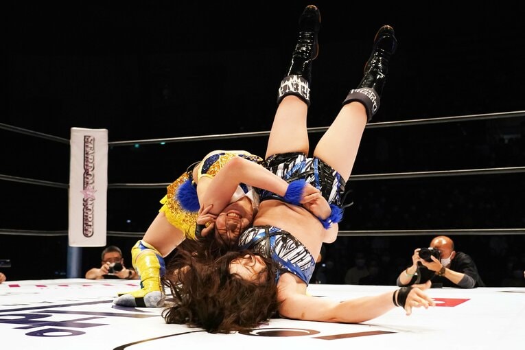 4月29日、2歳上の姉・羽南にバックドロップ・ホールドで敗れた妃南