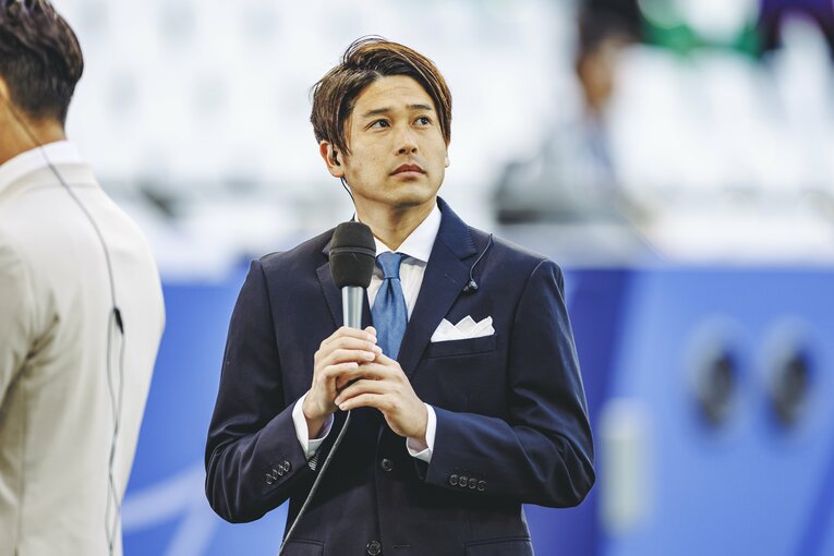 松木氏と共に解説を務めた内田篤人氏　©Kiichi Matumoto