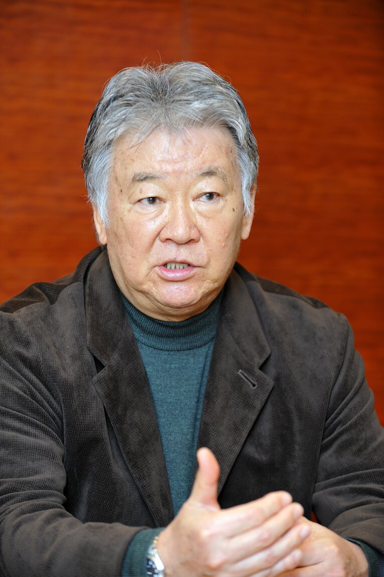 インタビューに応じるセルジオ氏（2009年撮影）　©Toshiya Kondo