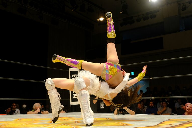 高校3年生の女子プロレスラー・心希（しんの）【スワイプするとそのほかの写真もご覧になれます】©Norihiro Hashimoto