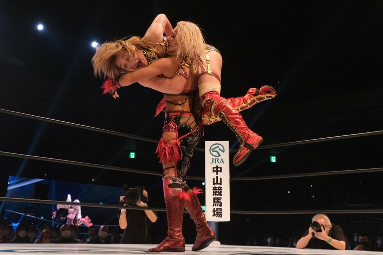 タイトルマッチは“朱里との作品”だった…新王者・ジュリアはスターダムをどう“引っかき回す”のか？ 異例のアピール「全員覚悟しとけよ！」(44)