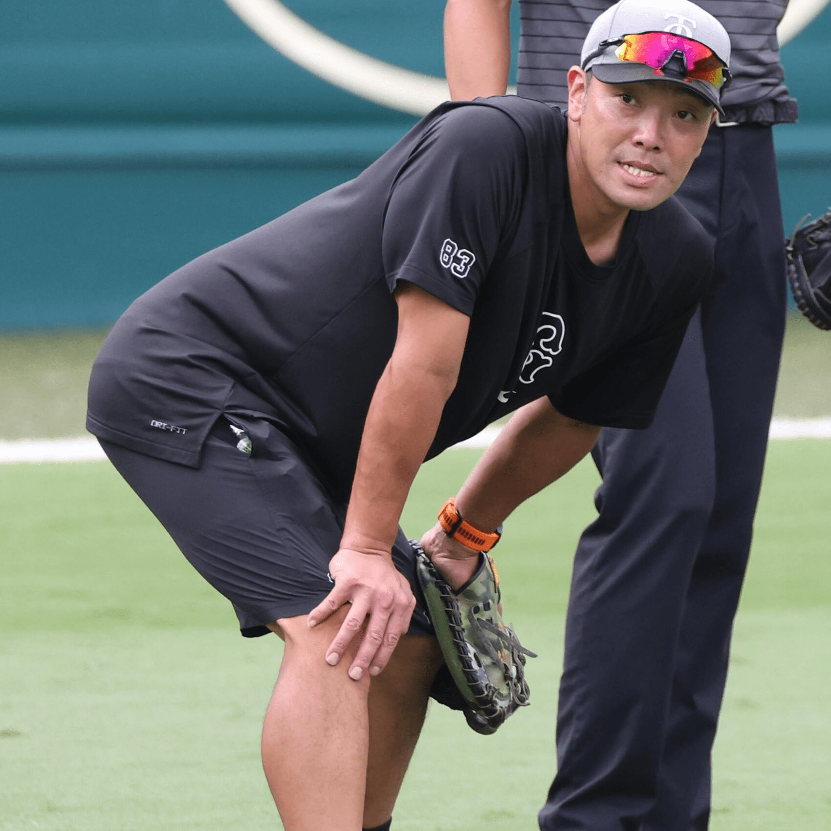 巨人・阿部慎之助監督が命令「お前らも短パンで来い」報道陣ビックリ…“澤村の頭をポカリ”事件から13年「早起きごめんな」記者を気遣う阿部監督の今