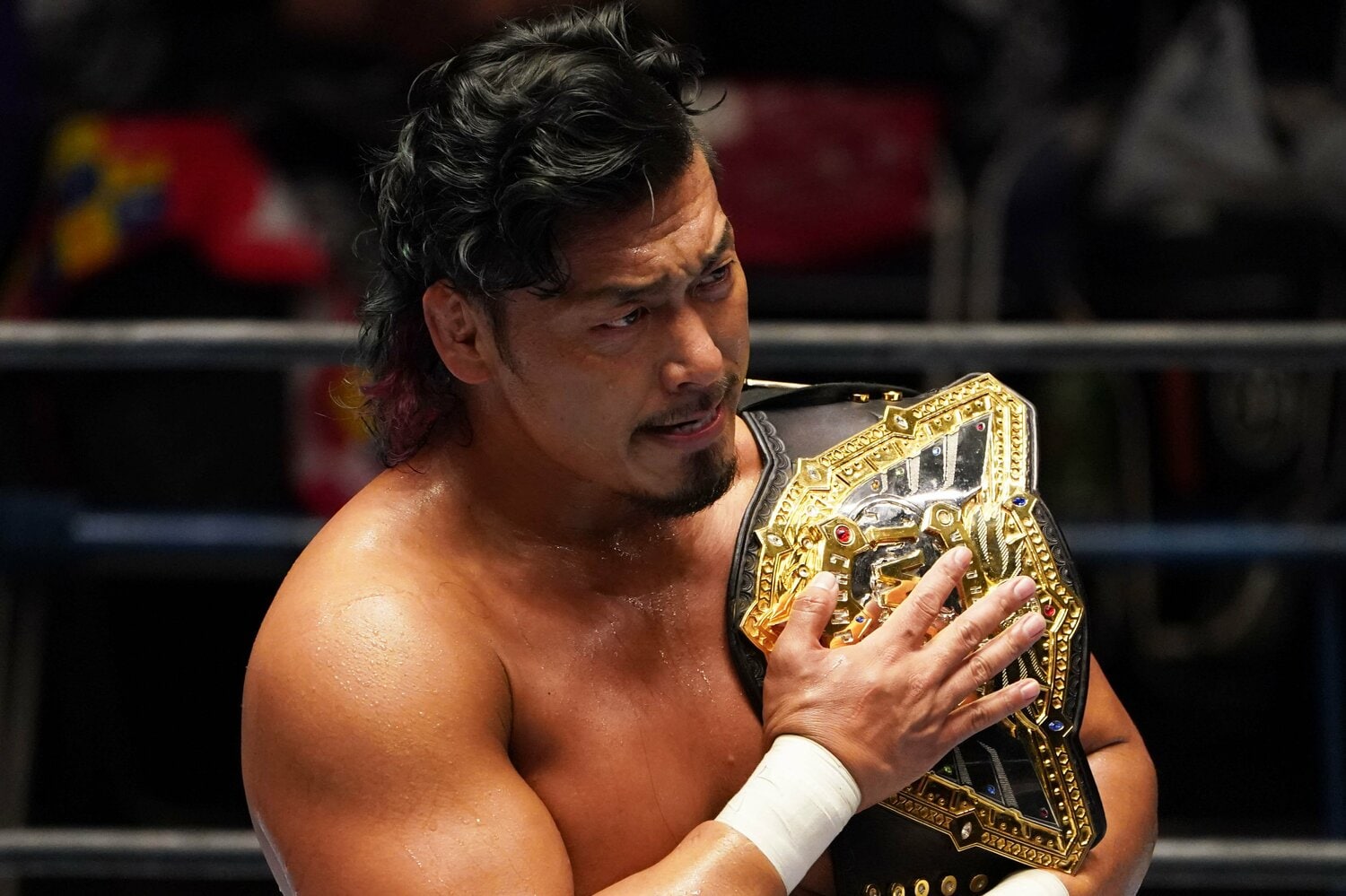 「プロレス大賞」MVP受賞は鷹木にとって大きな勲章となった