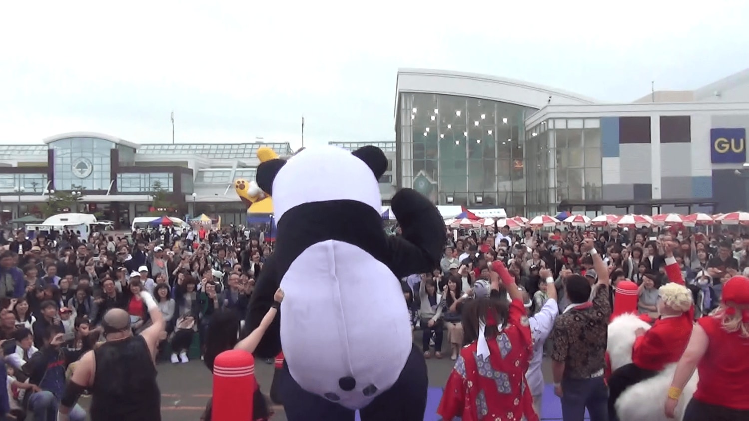 『無理しない ケガしない 明日も仕事！ 新根室プロレス物語』より