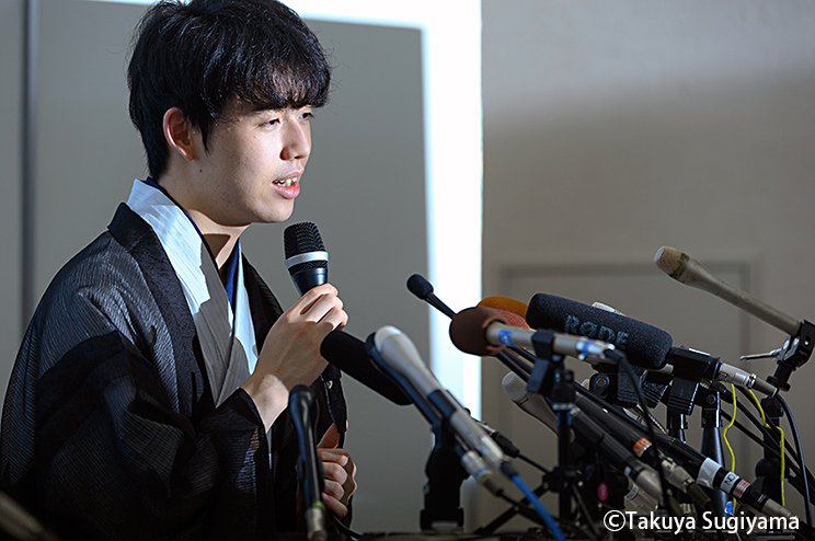 タイトル戦に臨みながら、順位戦も勝ち続ける凄みを見せる藤井二冠©Takuya Sugiyama