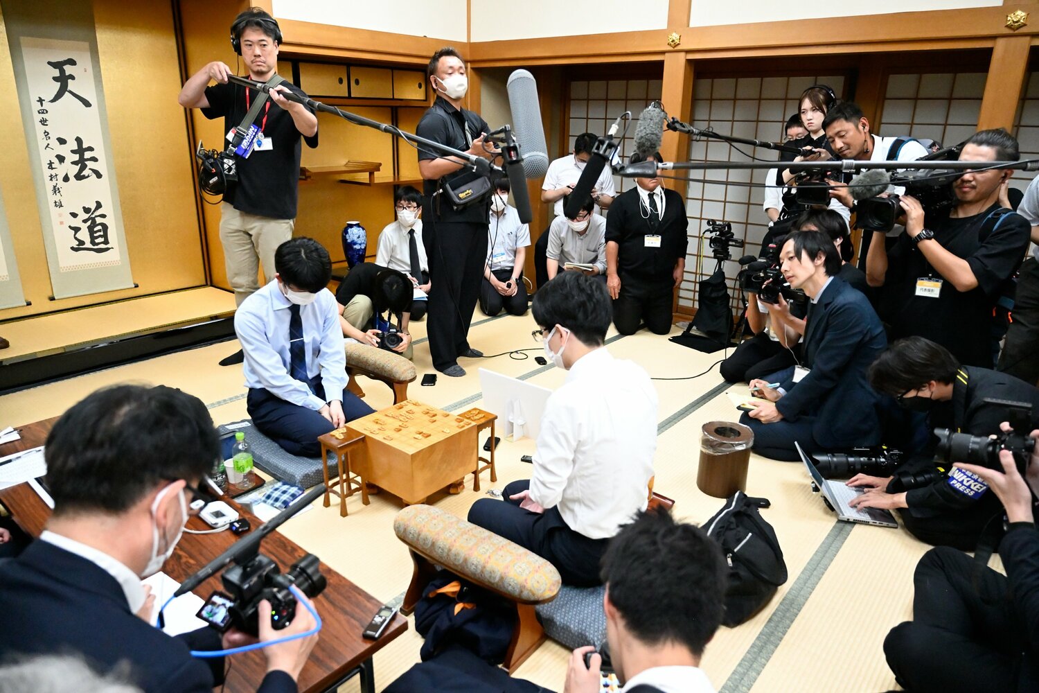 2つの道を見たからこそ、将棋の良さが分かると栗尾さんは語る　©Keiji Ishikawa