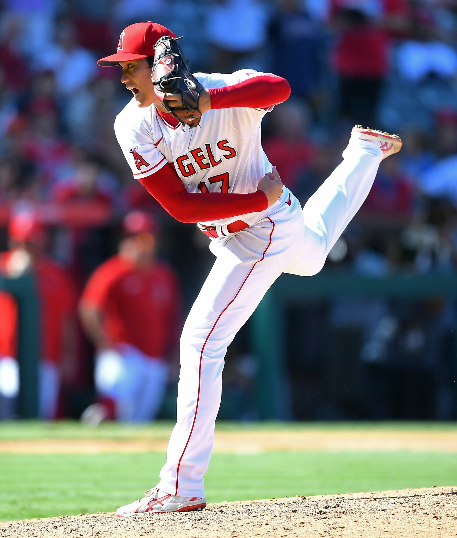 大谷翔平の 右翼起用 がポストシーズン進出のカギに 米国で出回る 怪情報 開幕は4月中旬 162試合はやらない 2 3 Mlb Number Web ナンバー