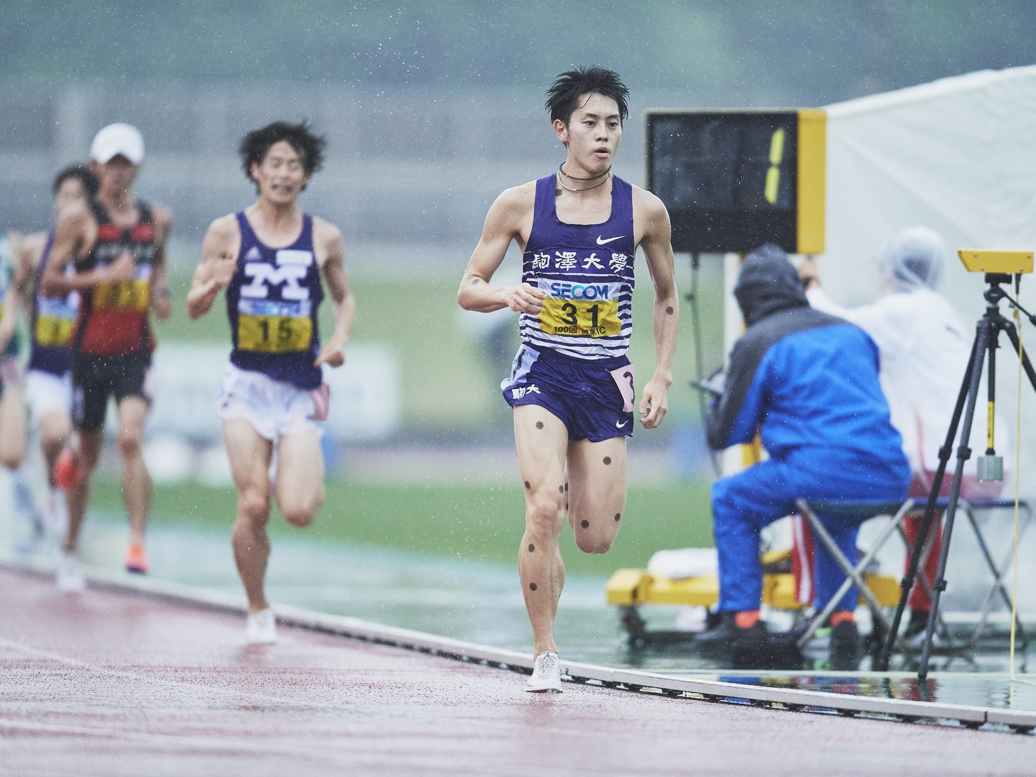 男子2部10000mで3位に入賞した唐澤拓海(2年)。なんと“駅伝未経験” ©Yuki Suenaga