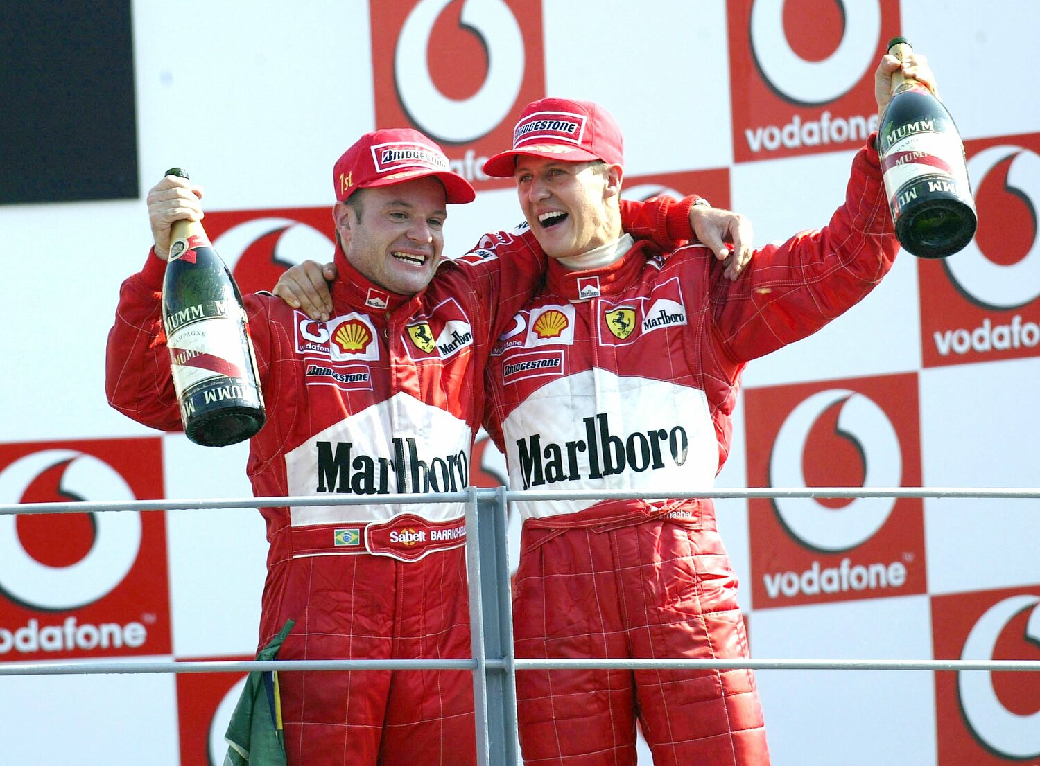 2002年のバリチェロとシューマッハ。この年、シィーマッハの11勝に対し、バリチェロは4勝を挙げた ©Getty Images