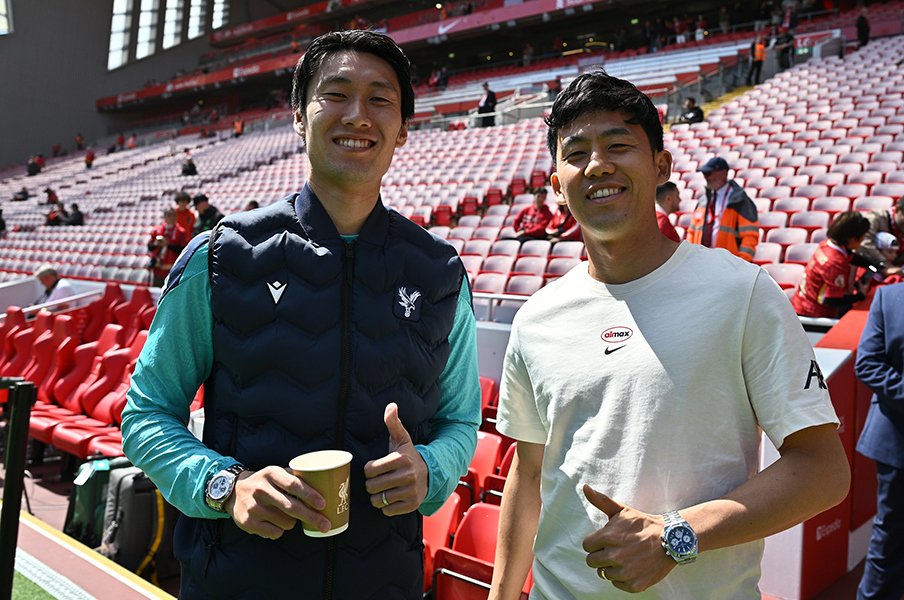 「ボランチできるわけない」と言われた鎌田大地が今や“プレミア格上キラー”…メキシコ戦から中2日、遠藤航が米国戦スタメンと取材記者は見た＜Number Web＞ photograph by Sebastian Frej/Getty Images