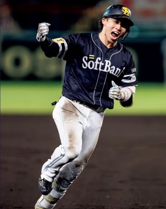 野村の決勝ホームランは日本シリーズ通算800号のメモリアル弾となった ©Kiichi Matsumoto