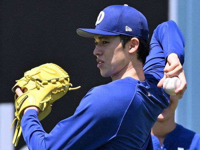 佐々木朗希に新たな課題「（肉体強化は）全部だね」ドジャースのコーチが明かした…「憶測ばかりが飛び交って…」なぜ復帰は二転三転している？＜Number Web＞ photograph by JIJI PRESS