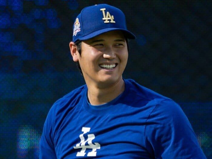 “テレビに映らない”大谷翔平「メチャクチャ寒いよ」気温15度で海にドボン…初スプラッシュヒット争奪戦も「ドジャース連敗で水泡に帰しては」<Number Web> photograph by Nanae Suzuki
