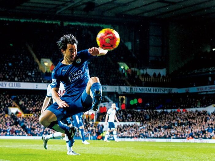 ドイツ時代とは心境がまったく違う！岡崎慎司がプレミアで得た境地とは？＜Number Web＞ photograph by Tomoki Momozono