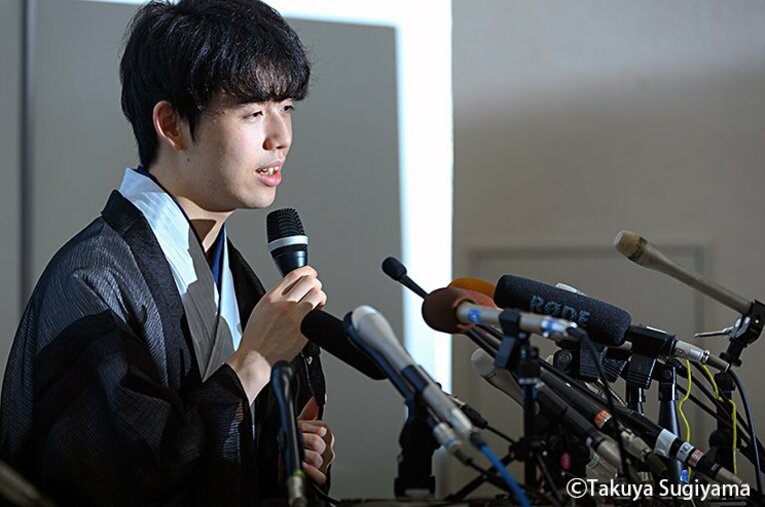 ©Takuya Sugiyama