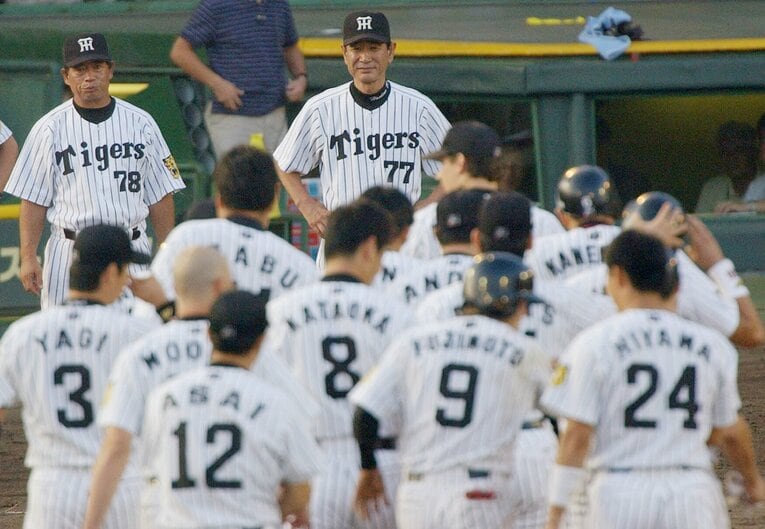2003年9月の広島戦、サヨナラ勝ちで星野監督も思わずこの表情　©JIJI PRESS