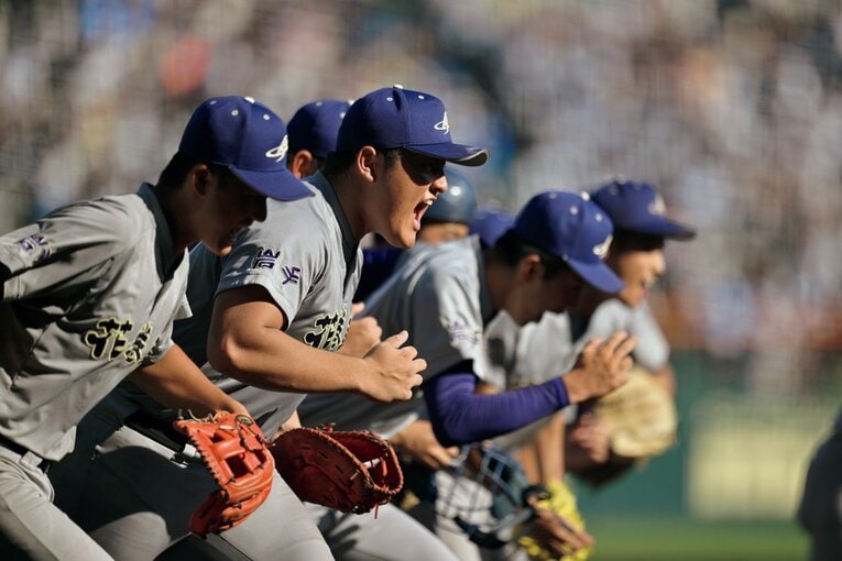 佐々木麟太郎／2005年4月18日生、岩手県出身。中学では金ケ崎シニアで大谷翔平の父・徹監督の下でプレー。花巻東高では2年春、3年夏の甲子園に出場。高校通算140本塁打。9月から米スタンフォード大に進学する。184cm、113kg  ©️Hideki Sugiyama
