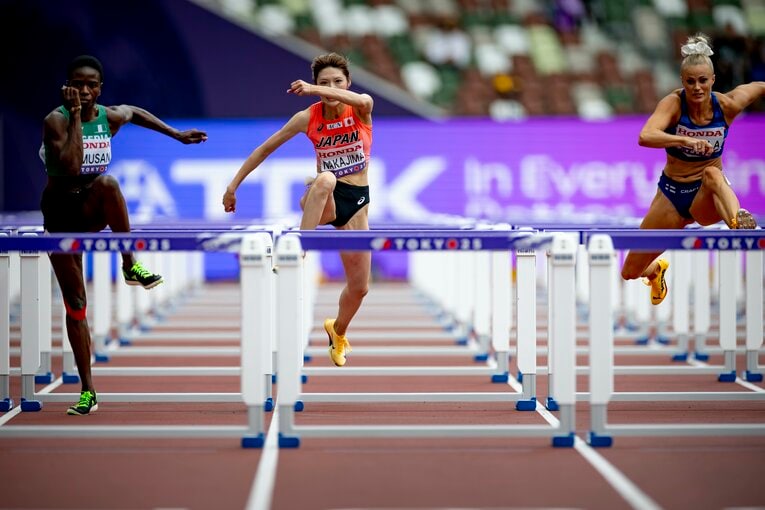 【東京世界陸上】100mハードル予選を走る中島ひとみ（長谷川体育施設）　©Kiichi Matsumoto