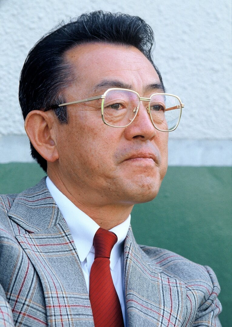 広岡達朗は優勝後の騒乱の中でも“名将”ぶりを発揮した　©BUNGEISHUNJU