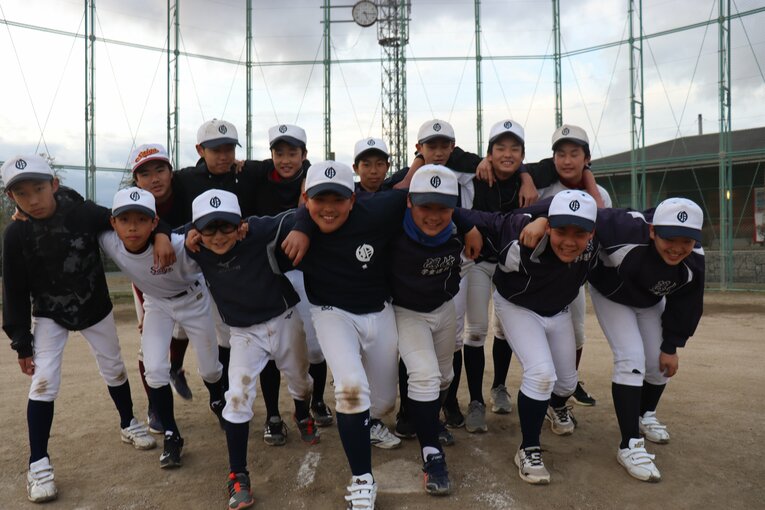 平日は部活、週末はクラブチームの両立を楽しむ隠岐の中学生たち。「島の子は身体能力が高い」と平井監督は言う　©Yuki Kashimoto