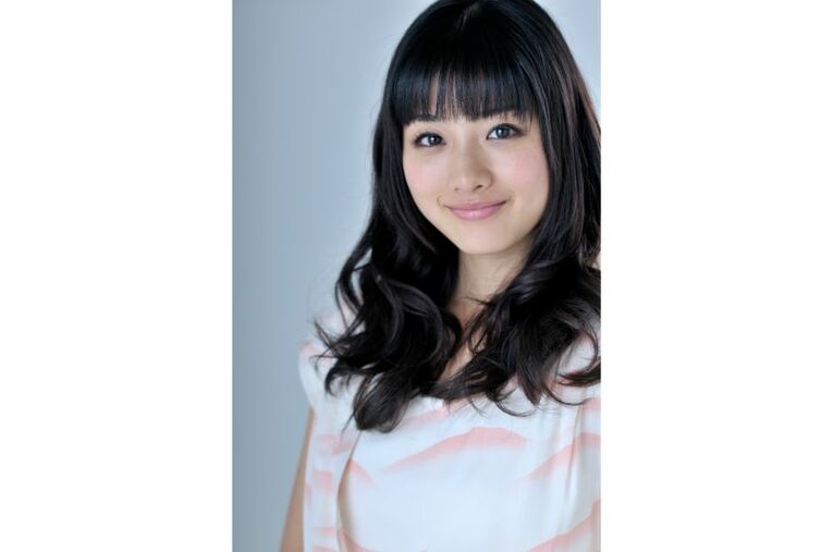 2011年ごろの石原さとみ ／ photograph by BUNGEISHUNJU