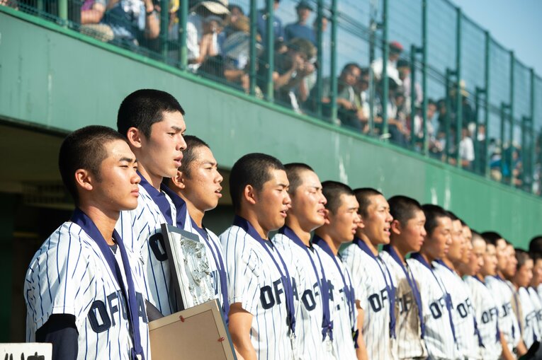 2019年夏、岩手大会決勝で花巻東高校に敗れた大船渡高校　©︎Asami Enomoto