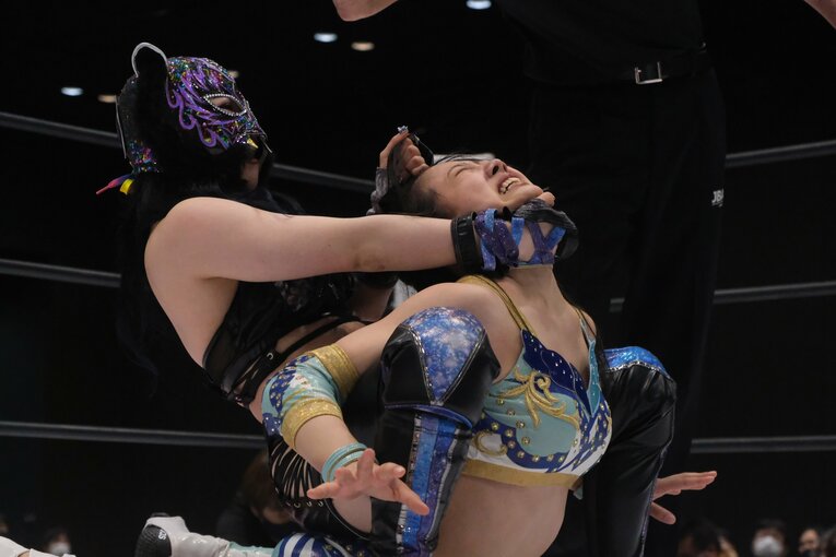 天咲光由19歳が観客のハート撃ち抜く“破格”デビュー！ 靭帯断裂から復帰の飯田沙耶は「自分は泥団子」 スターダム“生え抜き”たちの未来(38)