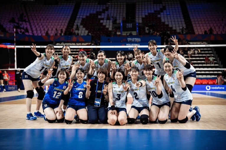 バレーボール女子日本代表（VNLドイツ戦）©︎Volleyball World