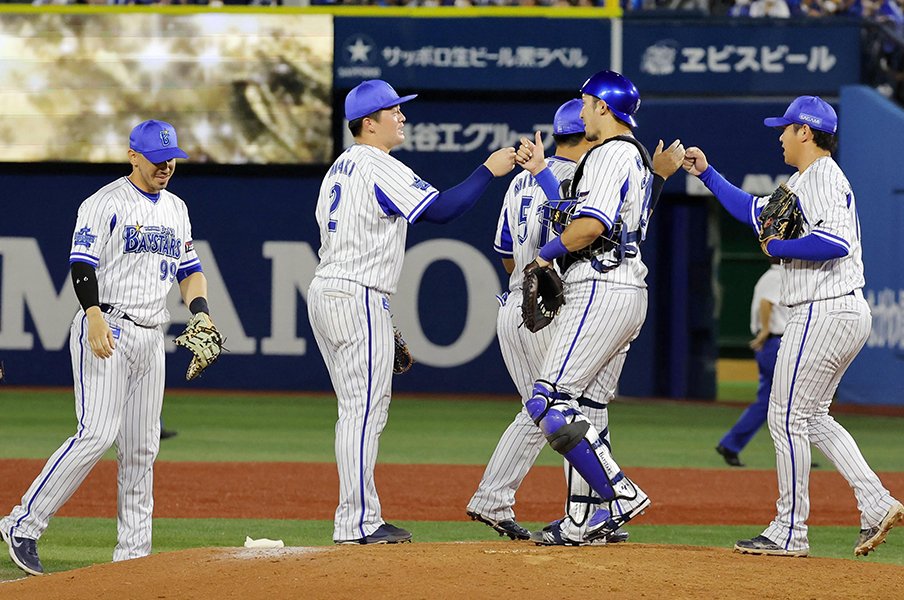 巨人 2度のメークv や大谷翔平の日本ハムを上回るか ハマスタ17連勝で17 5差 4差 ベイスターズが挑む 史上最大の逆転優勝 プロ野球 Number Web ナンバー