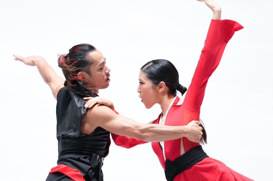 〈独占〉村元哉中&高橋大輔が順調な国際大会デビュー…コーチ2人がここだけに明かす“強さの秘密”とは?「まだ、ほんの始まりです」<Number Web> photograph by Asami Enomoto