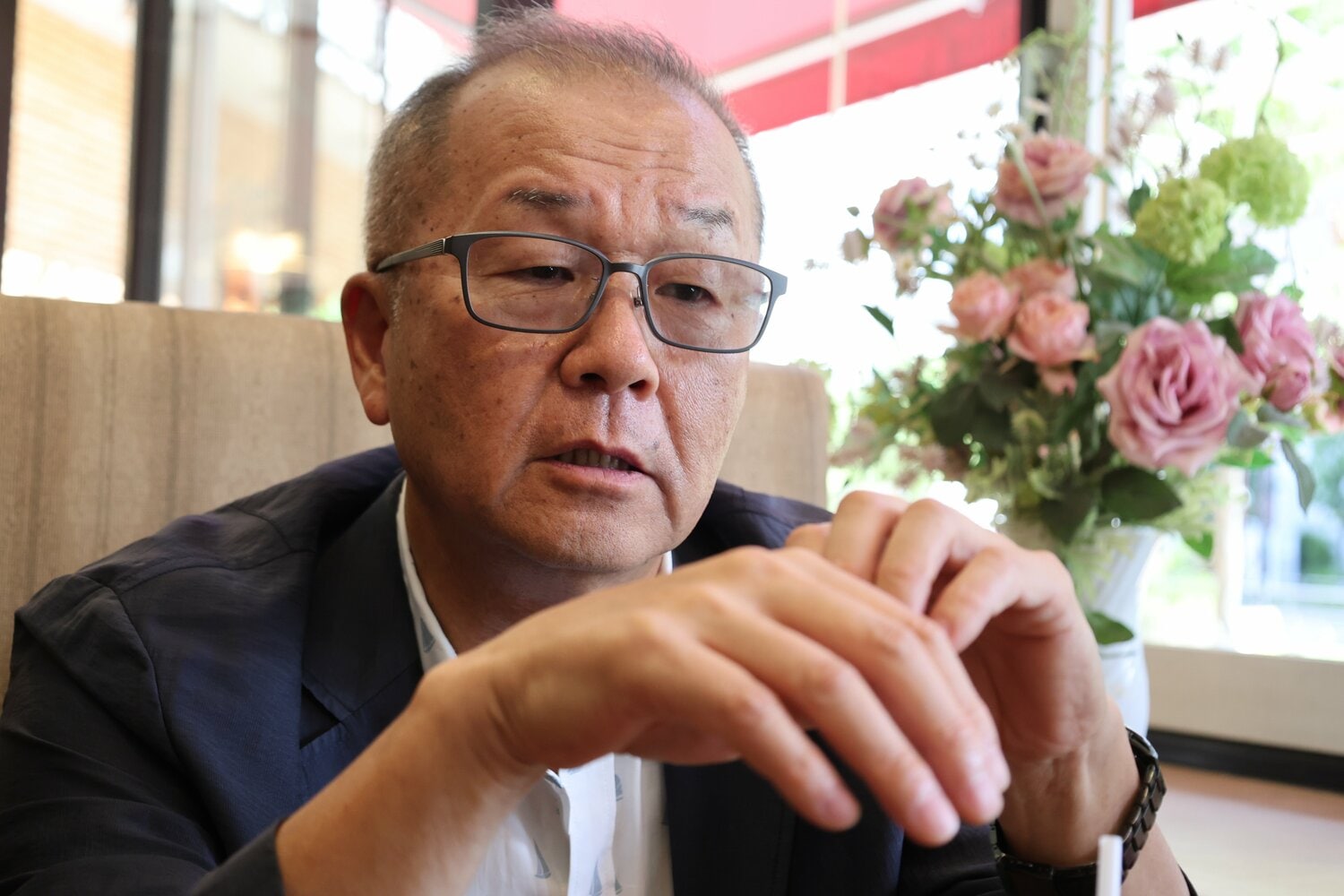 阿部に連絡を取ったという香坂氏 ©NumberWeb