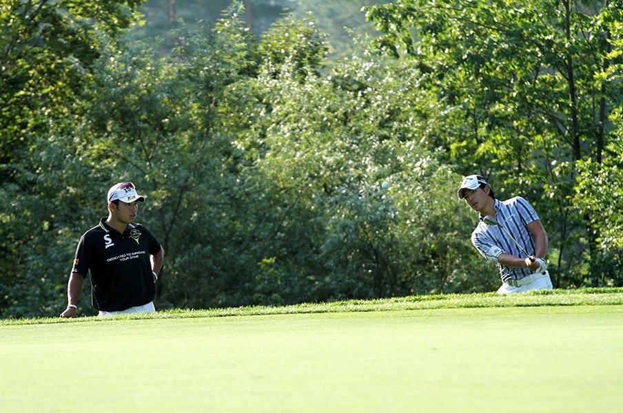 「日本のために遼とゴルフをしたい」松山英樹が直に口説いたW杯出場。＜Number Web＞ photograph by AFLO