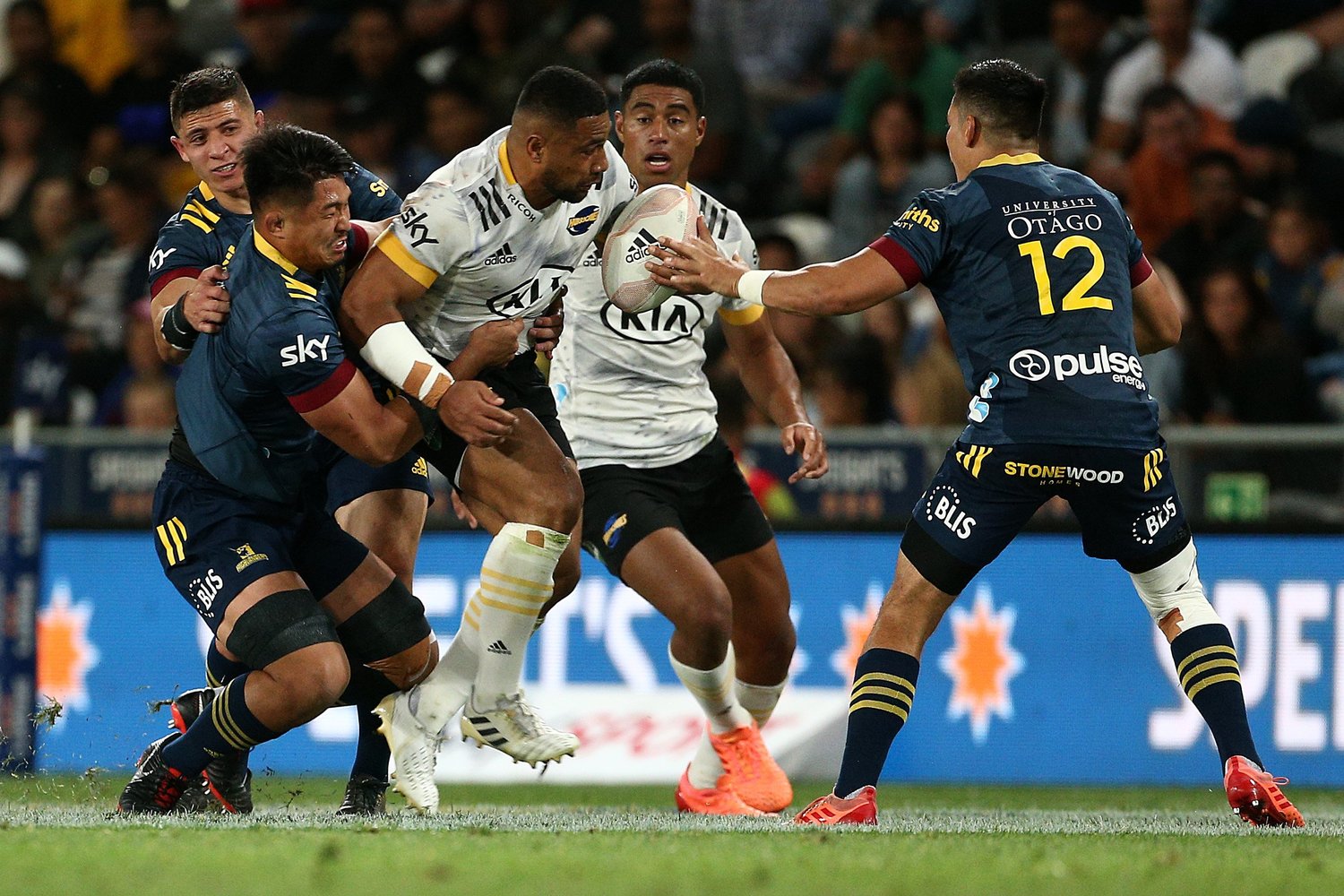 短い出場時間ながら攻守に存在感をアピールした姫野　©︎Getty Images