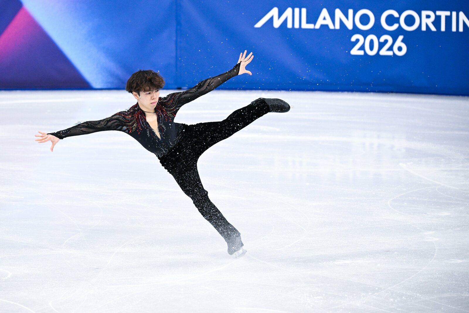 もはや代名詞とも言える4回転ルッツをしっかり決めた佐藤選手 ©️Asami Enomoto/JMPA