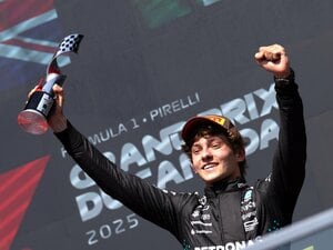 「思わず鳥肌が立った。次は優勝だ」F1の最年少記録を次々と更新する18歳の現役高校生、アンドレア・キミ・アントネッリの類まれなる才能