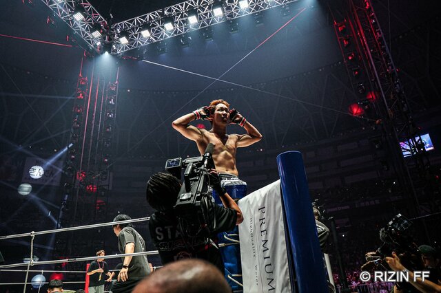 写真】（6／45）朝倉未来“わずか2分39秒の衝撃TKO”はなぜ起きたのか