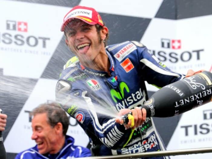 節税対策不発で追徴金180億円でもライダー史上最高に稼いだロッシに比べ、マルケスや日本人選手の年収はどれくらい？＜Number Web＞ photograph by Satoshi Endo