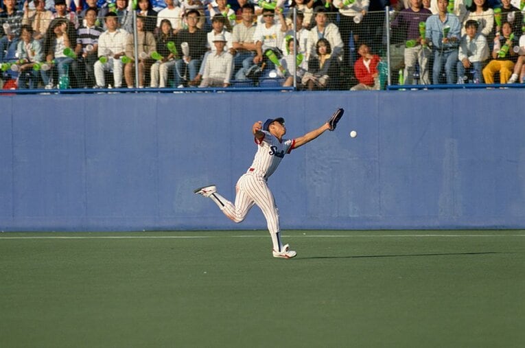 92年の日本シリーズでは飯田哲也の落球が印象的だが、その裏で両監督はある思いを持っていた ／ photograph by Naoya Sanuki