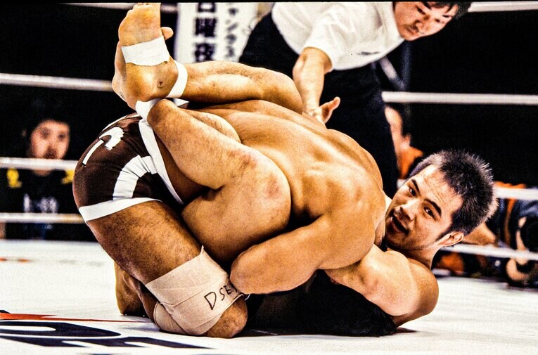 修斗で活躍した桜井“マッハ”速人がPRIDEデビューを飾った