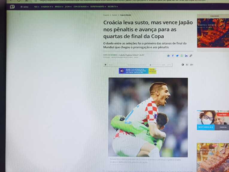 クロアチア戦後の報道　©Hiroaki Sawada