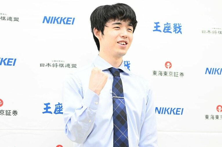 八冠全制覇に期待がかかる藤井聡太竜王・名人　©Keiji Ishikawa