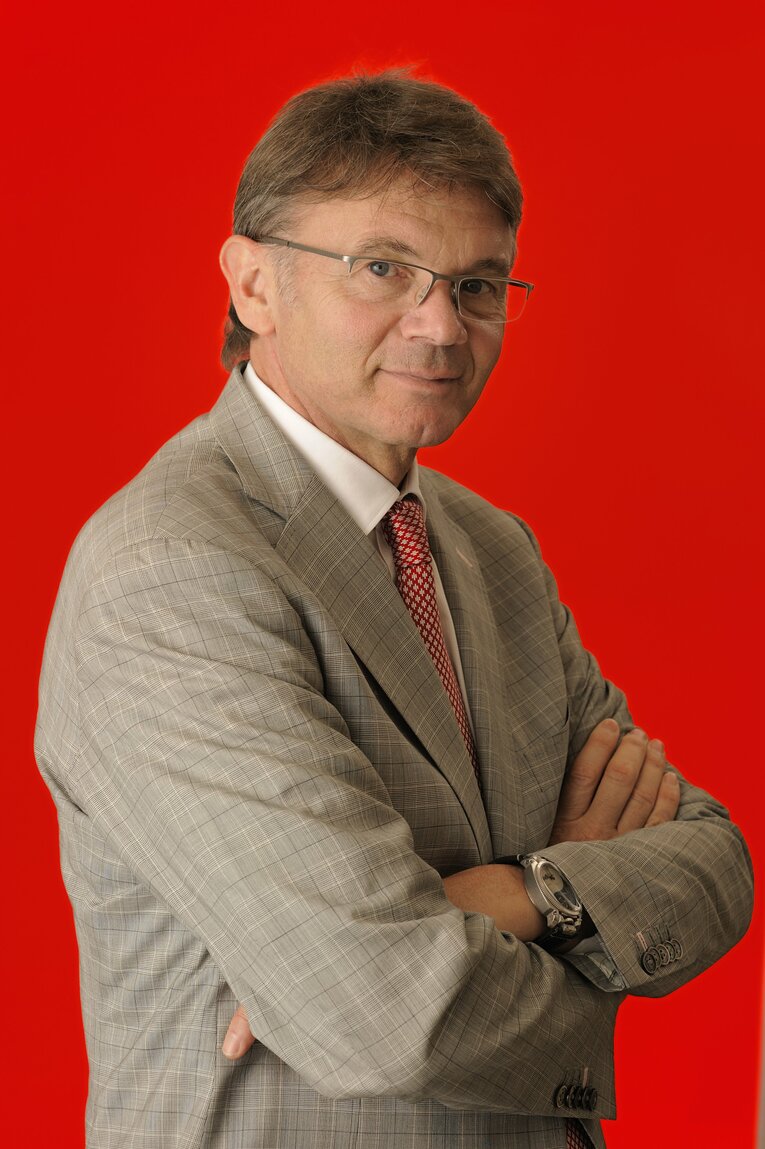 中国・深圳紅鑽　監督時代　©Miki Fukano