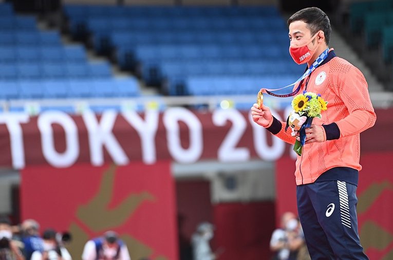 金メダル第1号となった高藤直寿 ／ photograph by Naoya Sanuki／JMPA