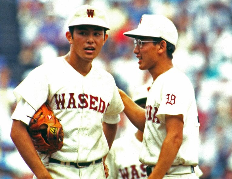 最後の夏を迎えた荒木大輔を打ち崩し、10点を奪った　©Katsuro Okazawa/AFLO