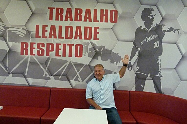 親会社をかえるという鹿島の大勝負。メルカリから来た新社長が語った事。(2)